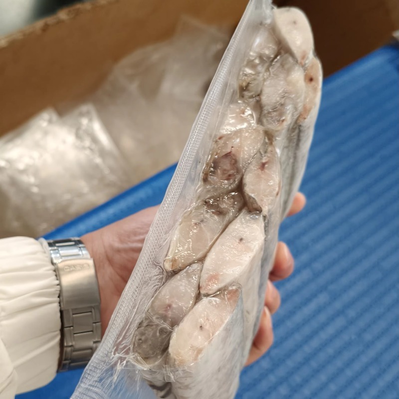 FLカスタムスナック業界向け小型熱成形真空包装機、ビーフジャ - Jerky Beef Pack のレビューと価格